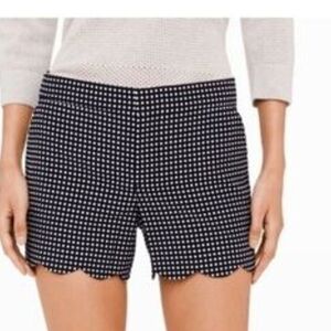 Ann Taylor Signature Shorts Scalloped Hem Black White Polka Dots Size 8 Y2K